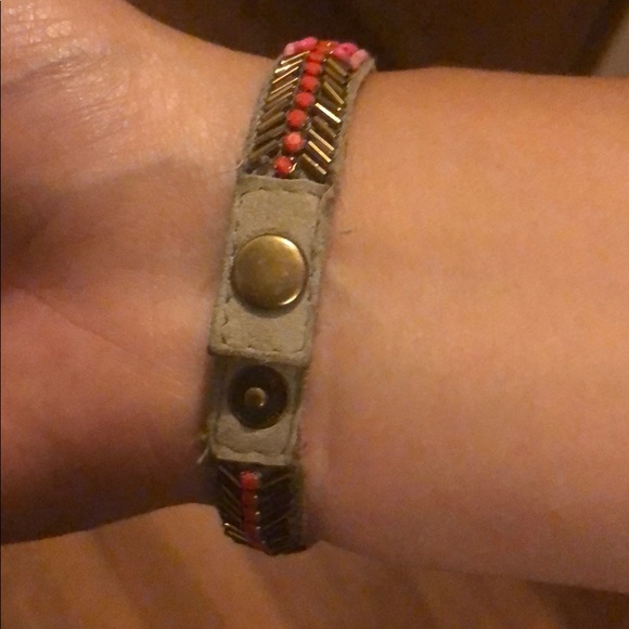 Stella & Dot Bracelet - Picture 2 of 2